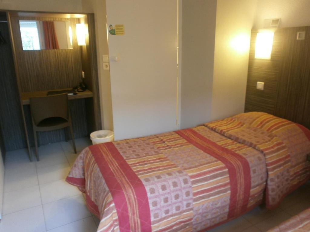 קוארס Fasthotel Toulon מראה חיצוני תמונה