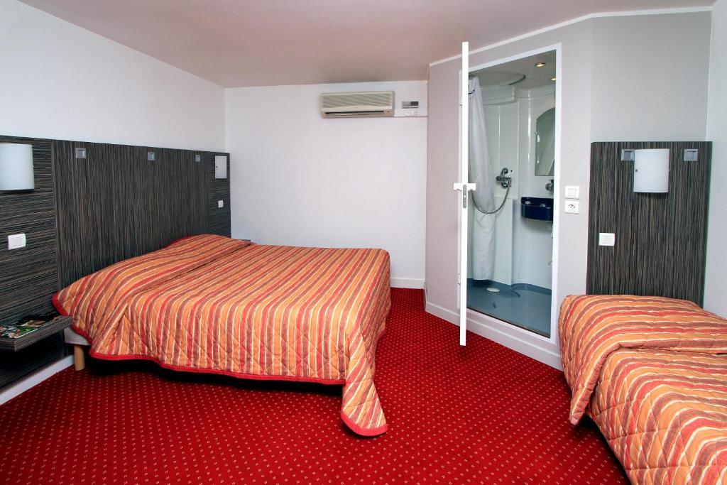 קוארס Fasthotel Toulon מראה חיצוני תמונה